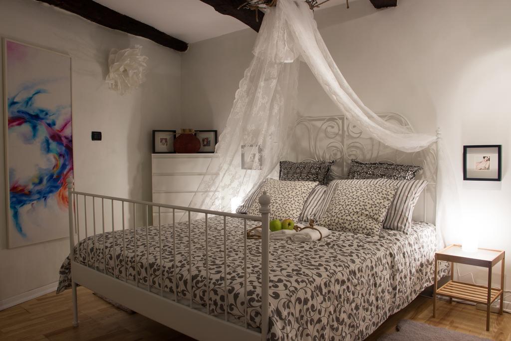 Studio Doroteja Apartment Sezana ภายนอก รูปภาพ